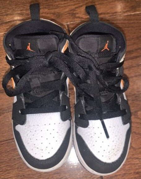 🔥Air Jordan 1 Retro Mid Shattered Backboard TD White Orange Black Toddler 9C - Picture 1 of 4
